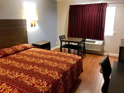 Tourist Lodge
