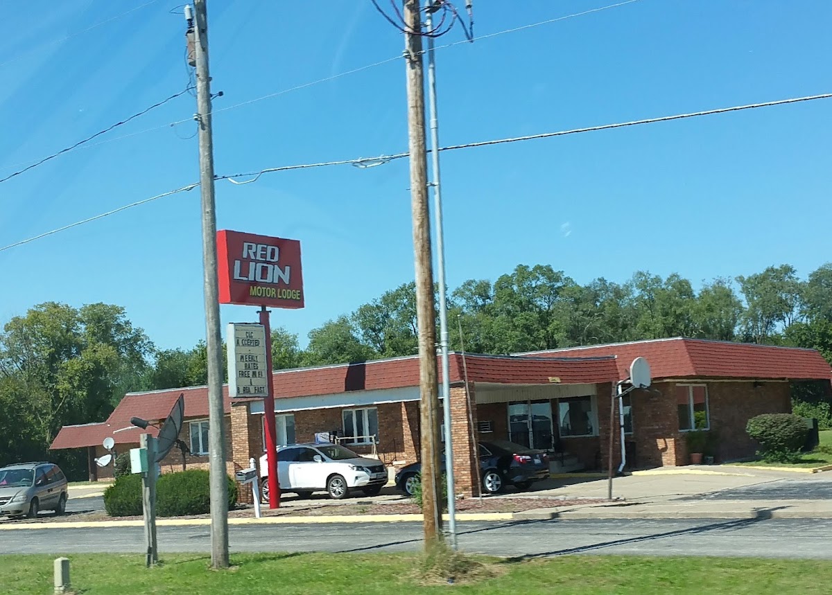 Red Lion Motor Lodge