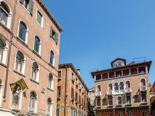 Residenza La Campana Hotel 3