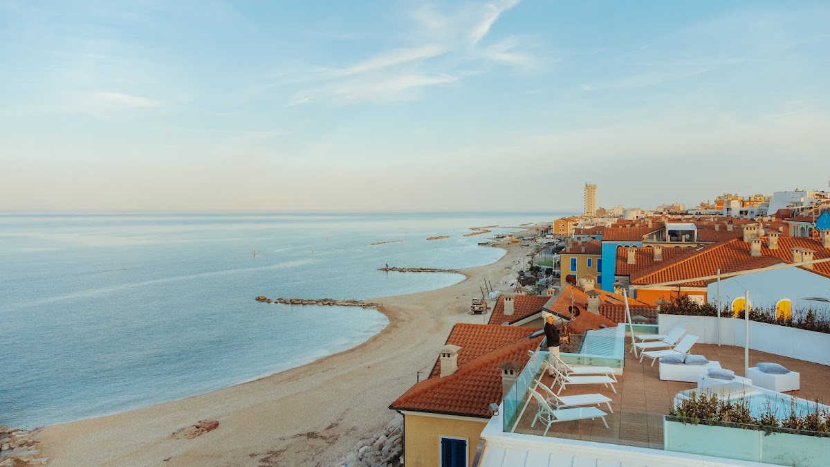 Life Hotel Seaview & Spa