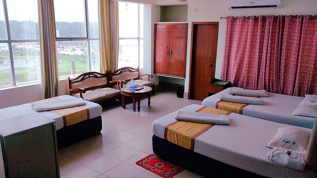 Hotel Marine Plaza Hotel 3