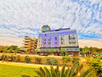 Hotel Baya- Piscina, Tennis & Padel