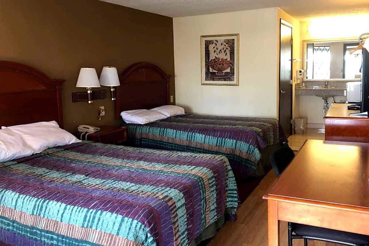 Travelodge by Wyndham Laurel/Ft. Meade/Near NSA Hotel 2