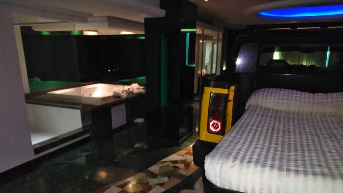 Hotel California Suites Hotel 3