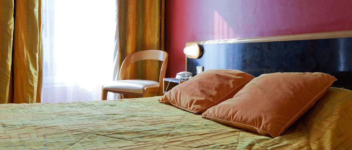 Hotel Bristol Republique