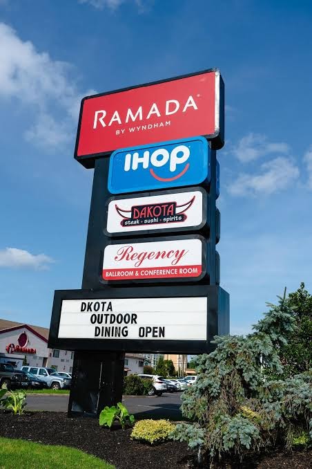 Ramada by Wyndham Vineland Millville Area Hotel 3