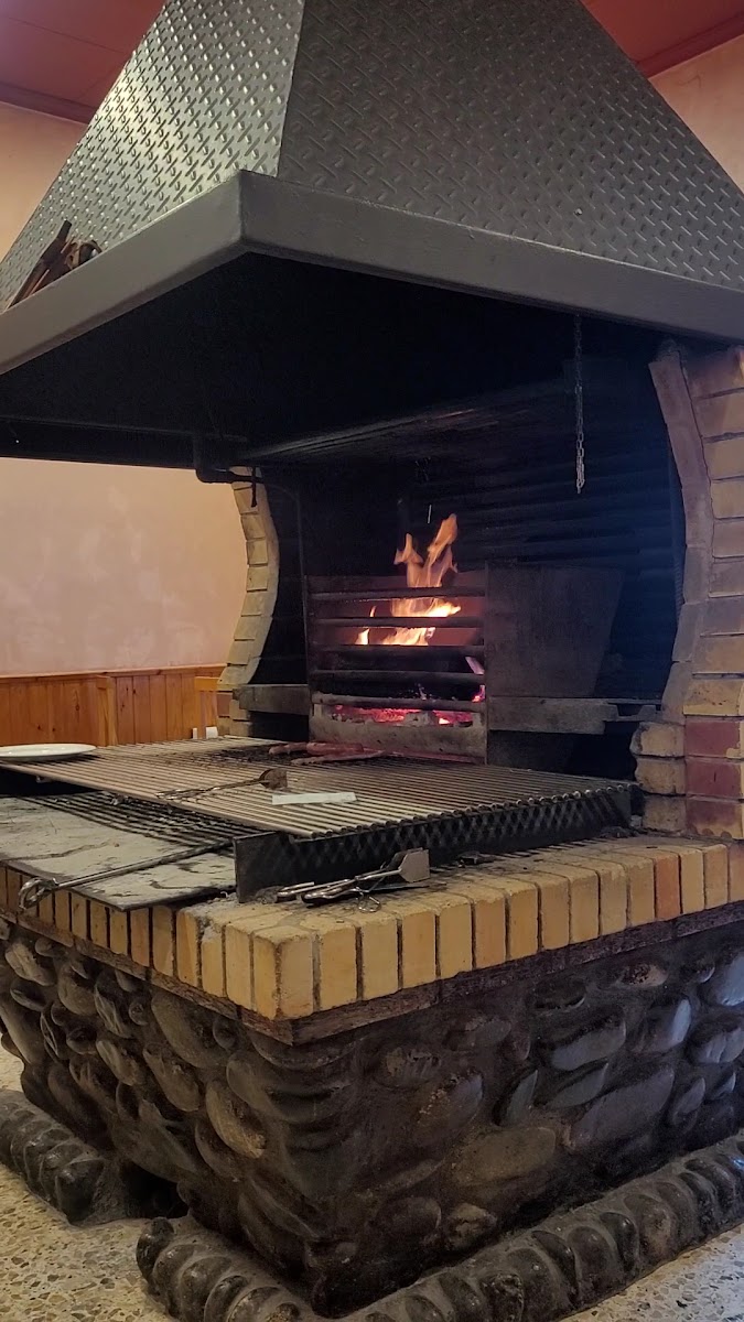 Hostal Portal del Pirineo Hotel 2