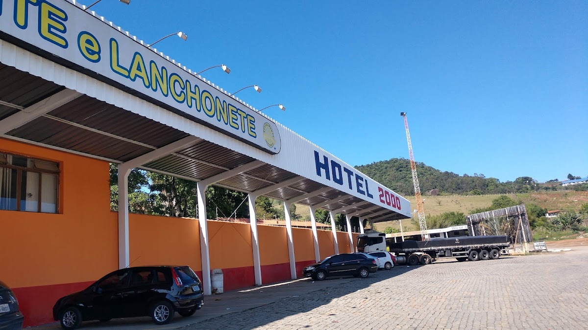 Hotel 2000