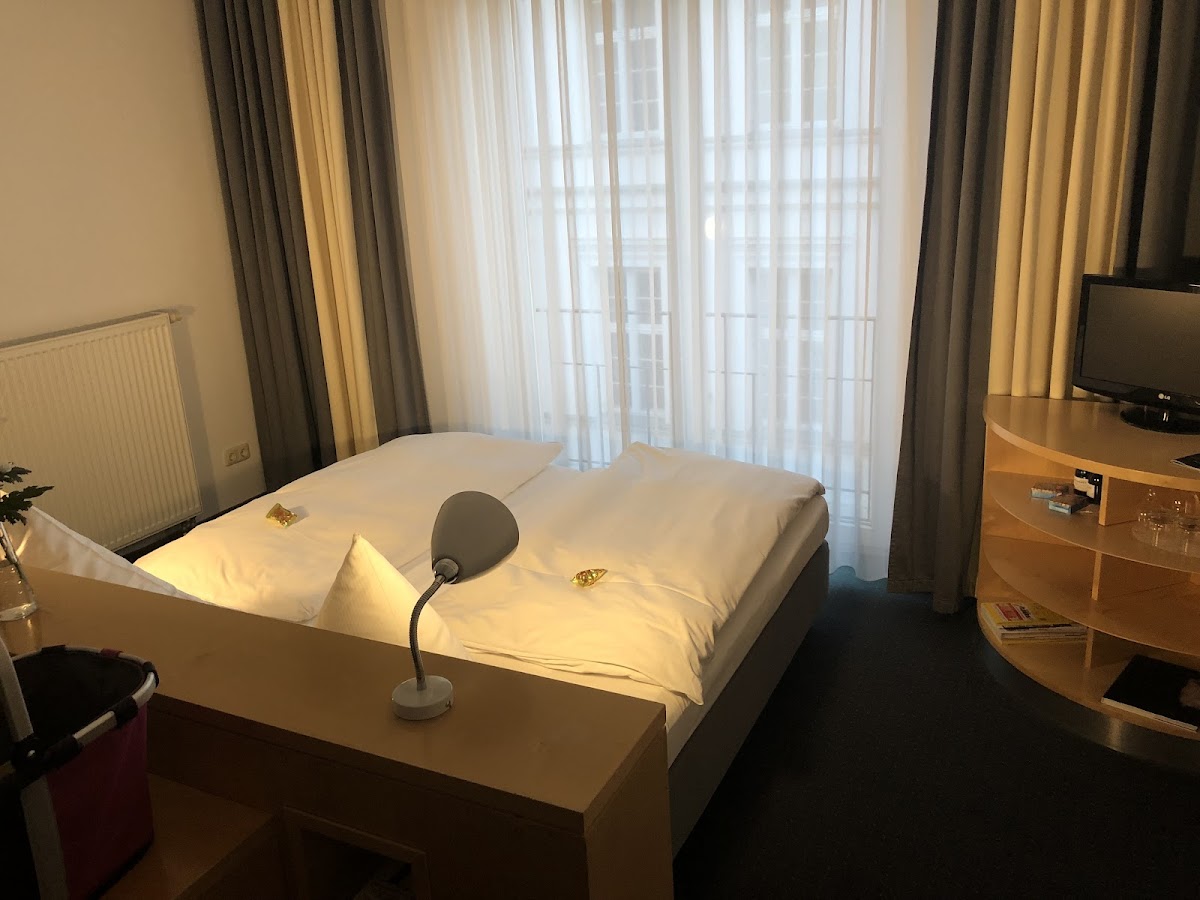Hôtel Galerie Hotel 2