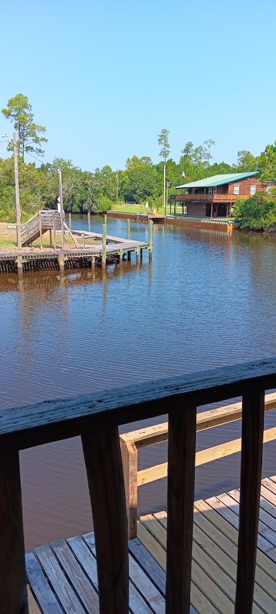 Cabins At Shore Line Park