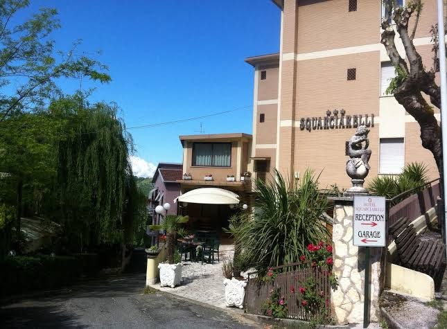 Hotel Squarciarelli Di Ludovici E. E C. S.N.C.