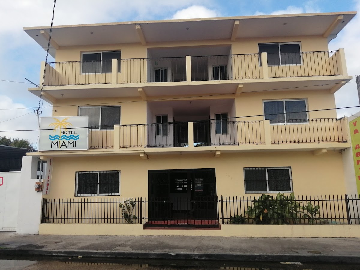 HOTEL MIAMI