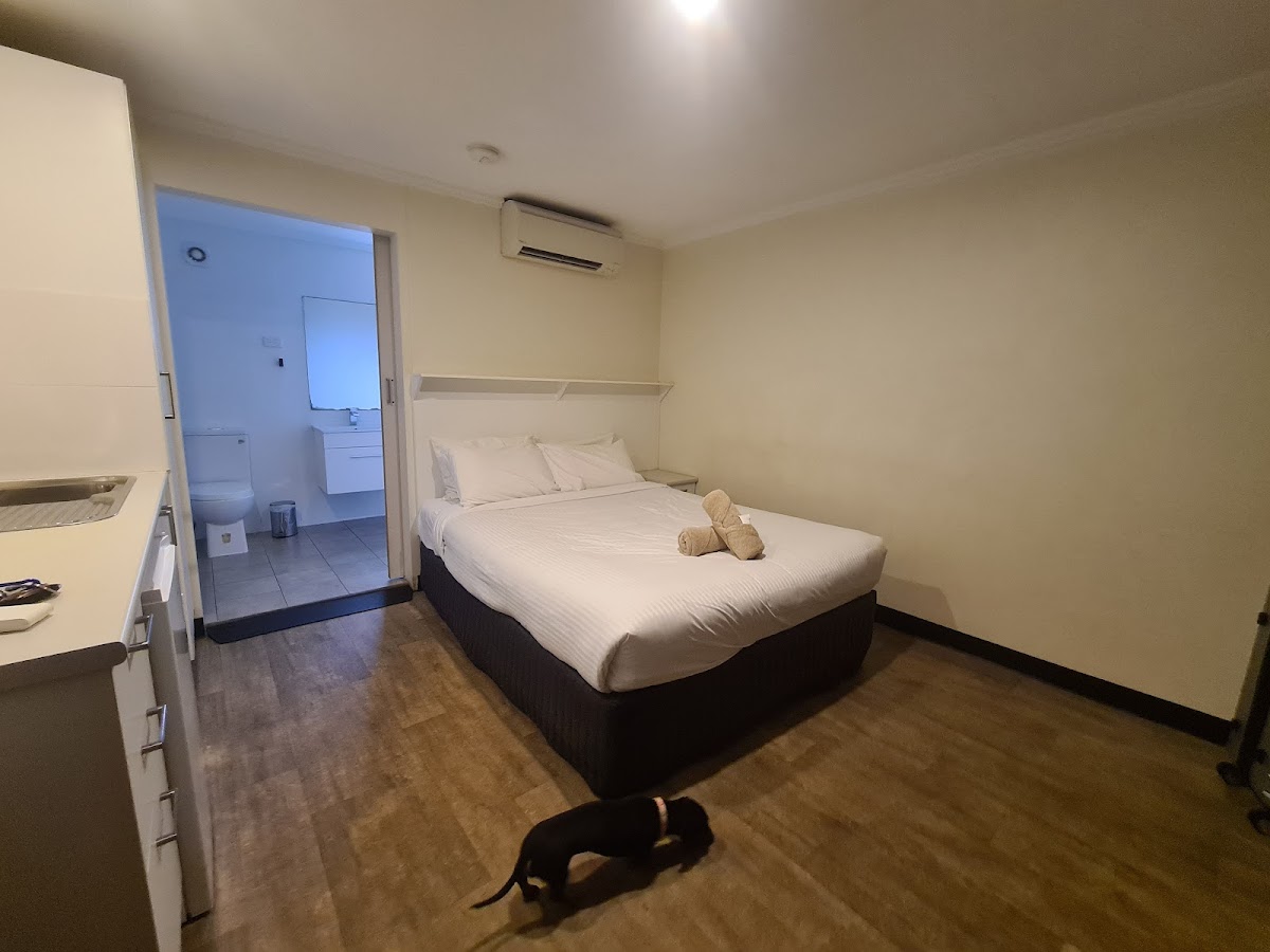 Centrepoint Motel Hotel 2