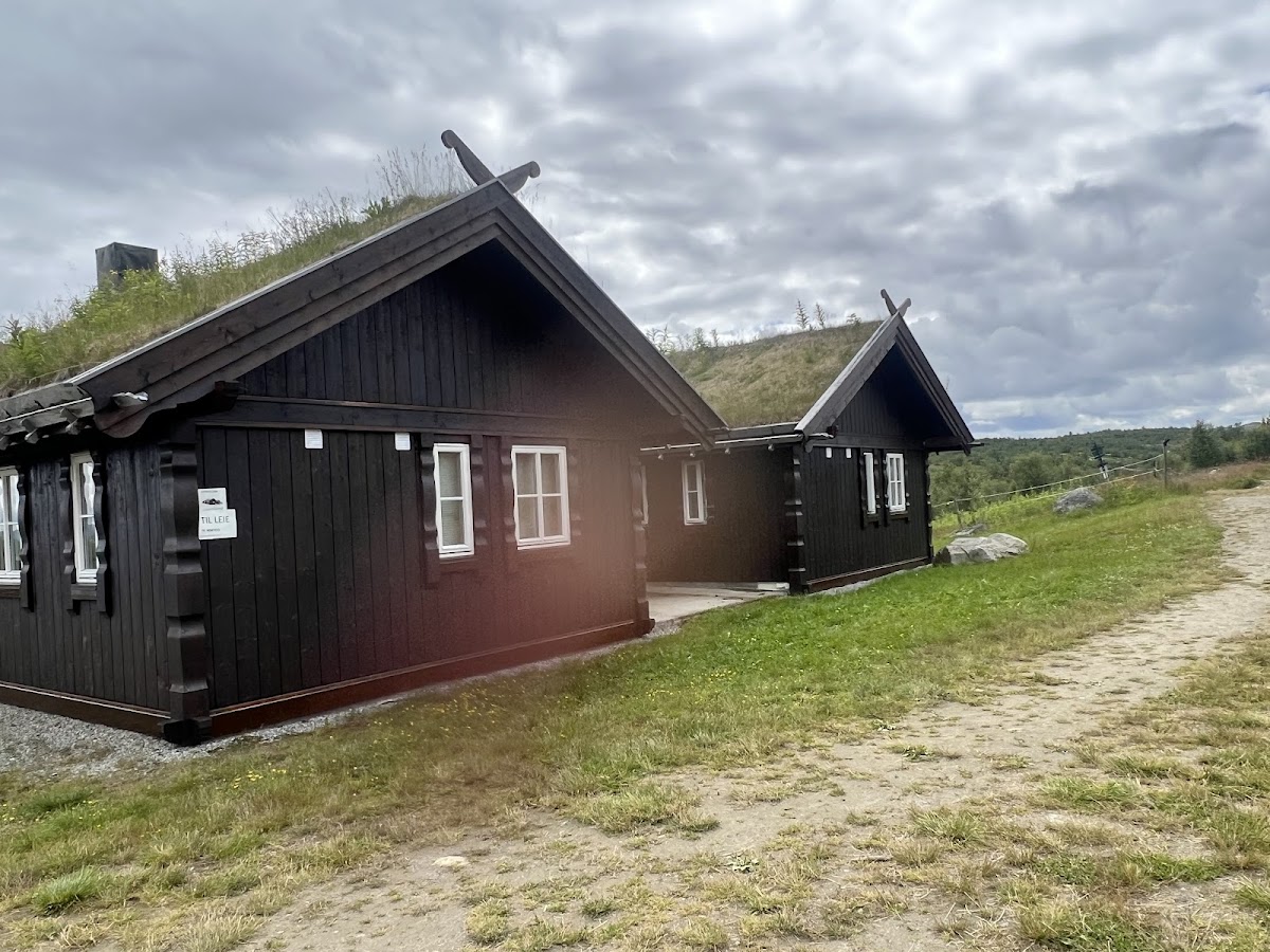 Hakkesetstølen Fjellstugu og Hytter
