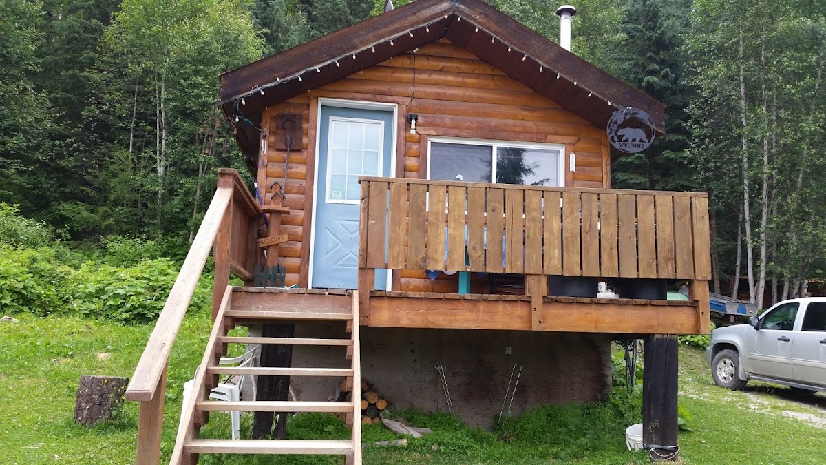 Bear Corner Adventures Bed & Bale