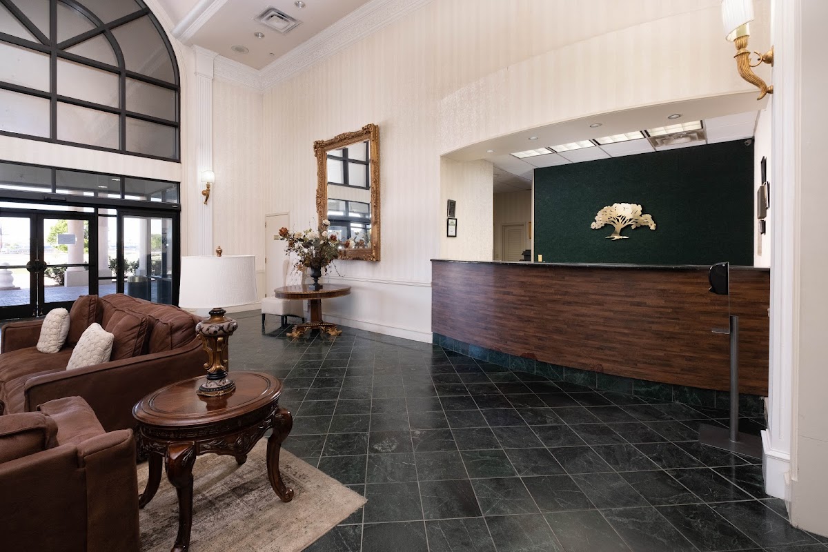 Ashmore Inn & Suites