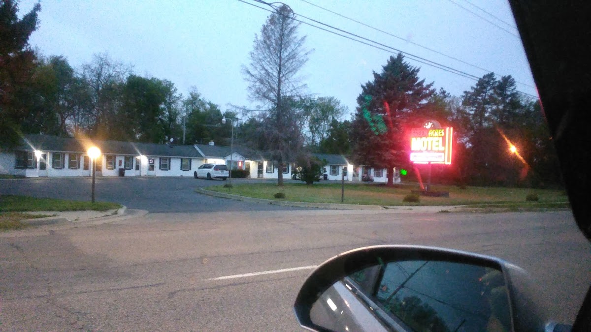 Green Acres Motel