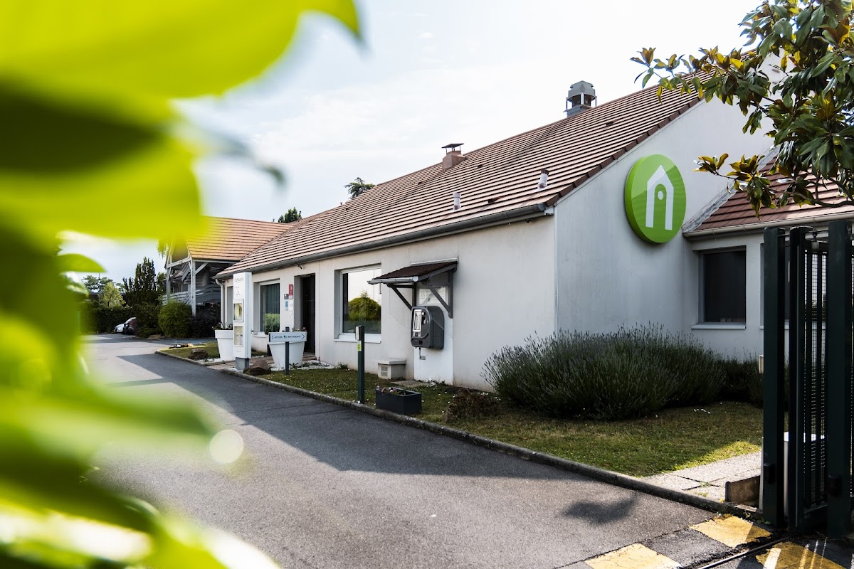 Hôtel Restaurant Campanile Montesson