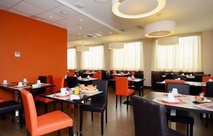 Zenitude Hôtel-Résidences - Swiss Apparthotels Ferney Voltaire Hotel 2