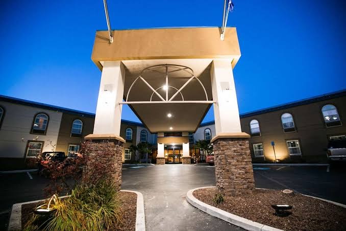 SureStay Plus by Best Western Elizabethtown Hershey Hotel 3