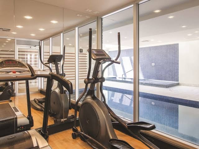 Oaks Glenelg Liberty Suites Hotel 3