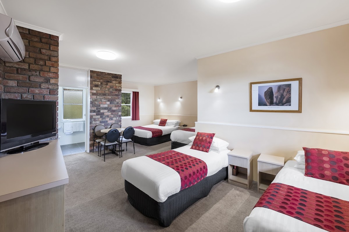 Coach House Launceston Hotel 2