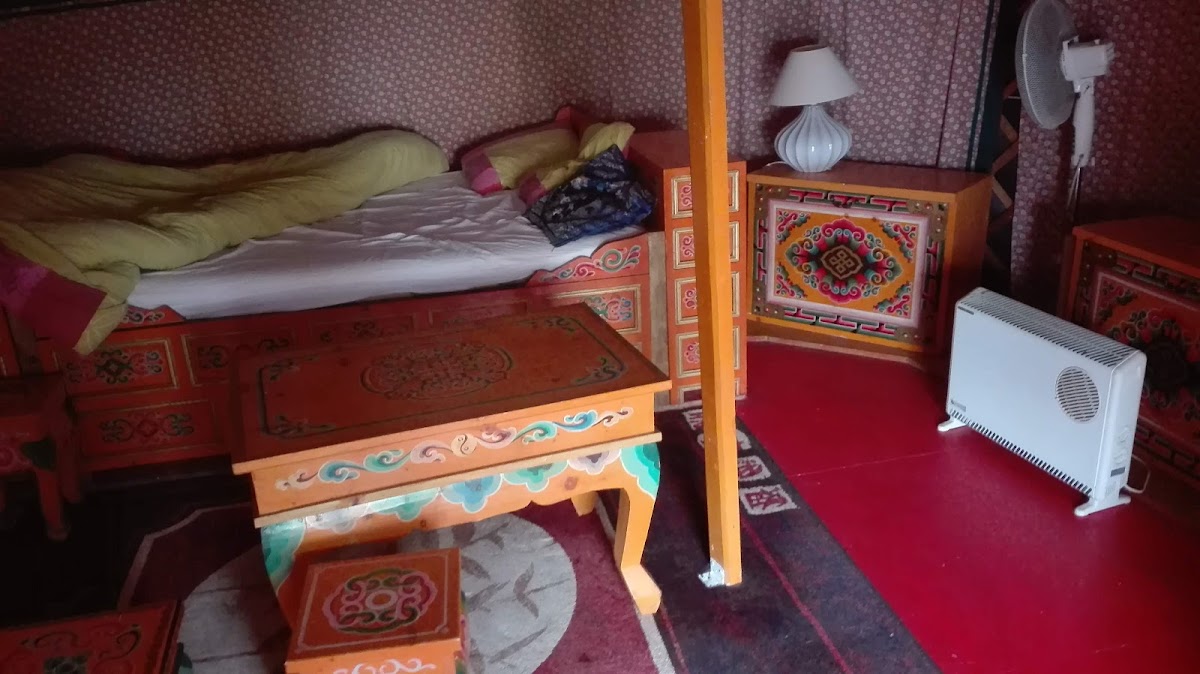 Mandukhai Sarl Hotel 2