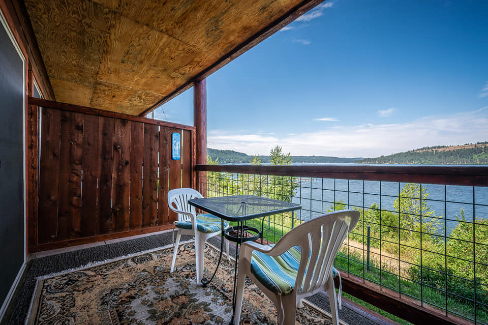 Lakeview Lodge Hotel 3