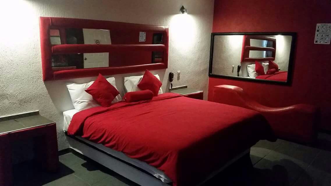 Auto Hotel Londres Hotel 2