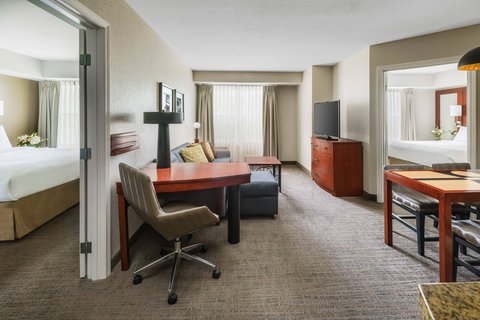 Residence Inn by Marriott Burlington Colchester Hotel 2