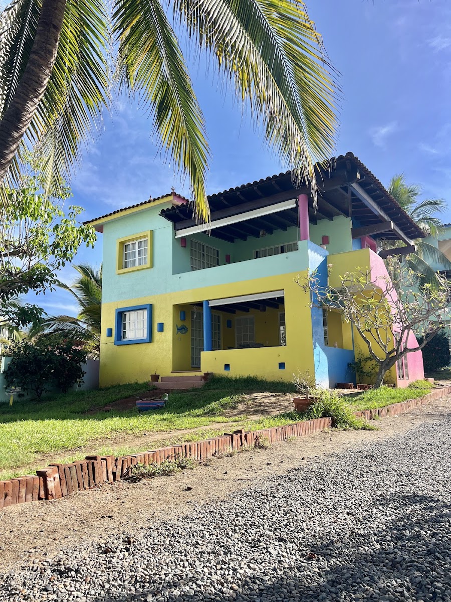 Hotel Manantial