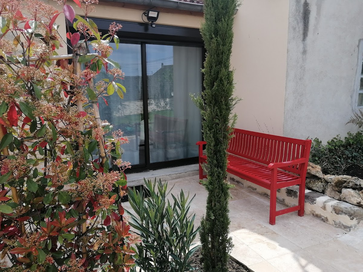 GÎTE A MAINCY 'Arbre Or & Sens'