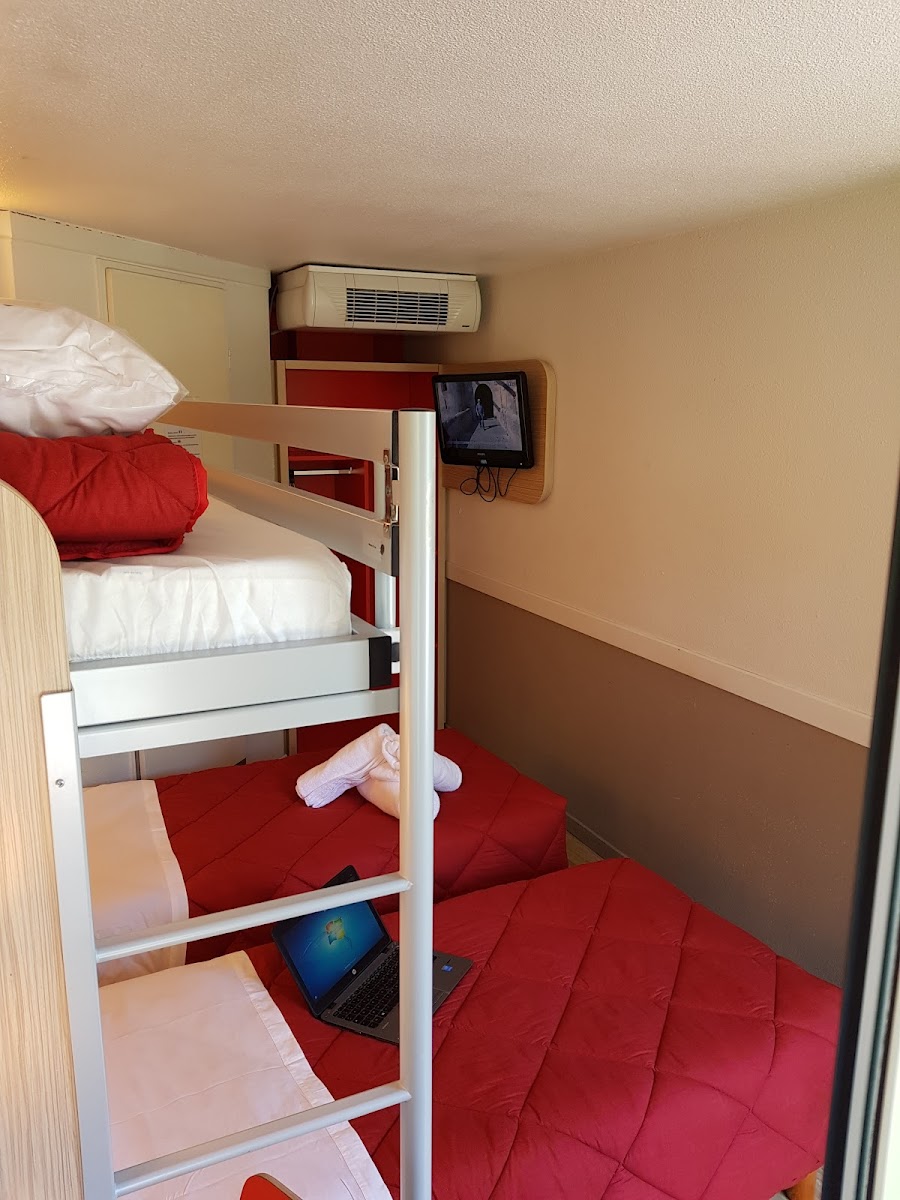Premiere Classe Lyon Ouest - Tassin Hotel 2