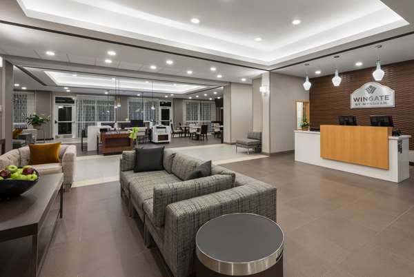 Wingate by Wyndham SeaTac Airport Hotel 3