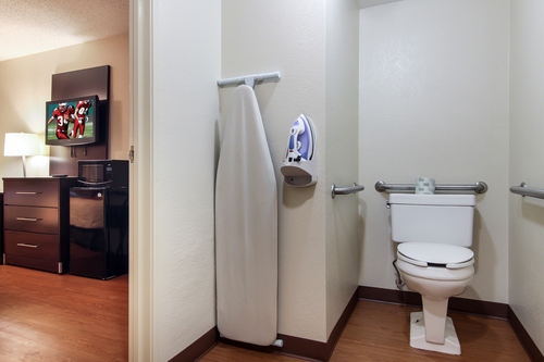 Red Roof Inn Detroit - Troy Hotel 3
