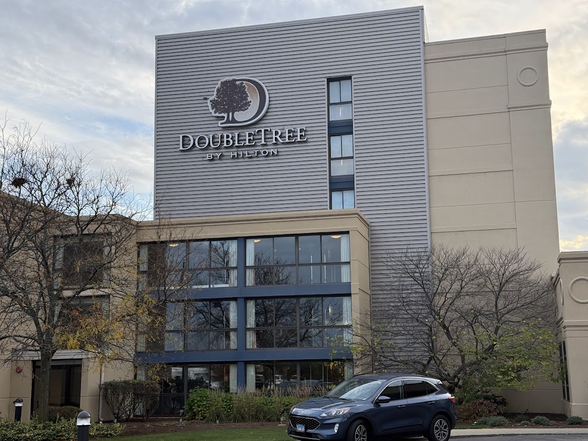 DoubleTree by Hilton Hotel Chicago - Arlington Heights Hotel 3
