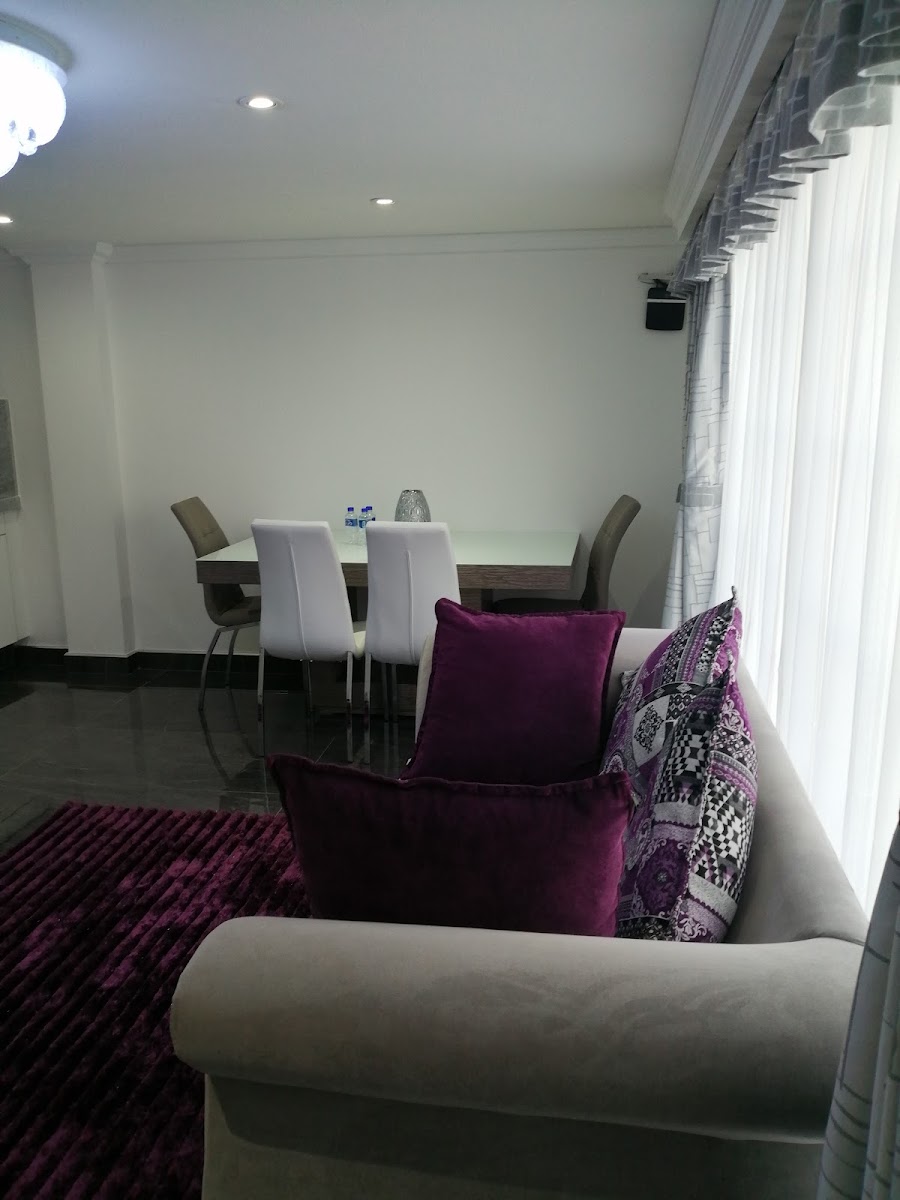 Suites Masaryk 274 Hotel 2