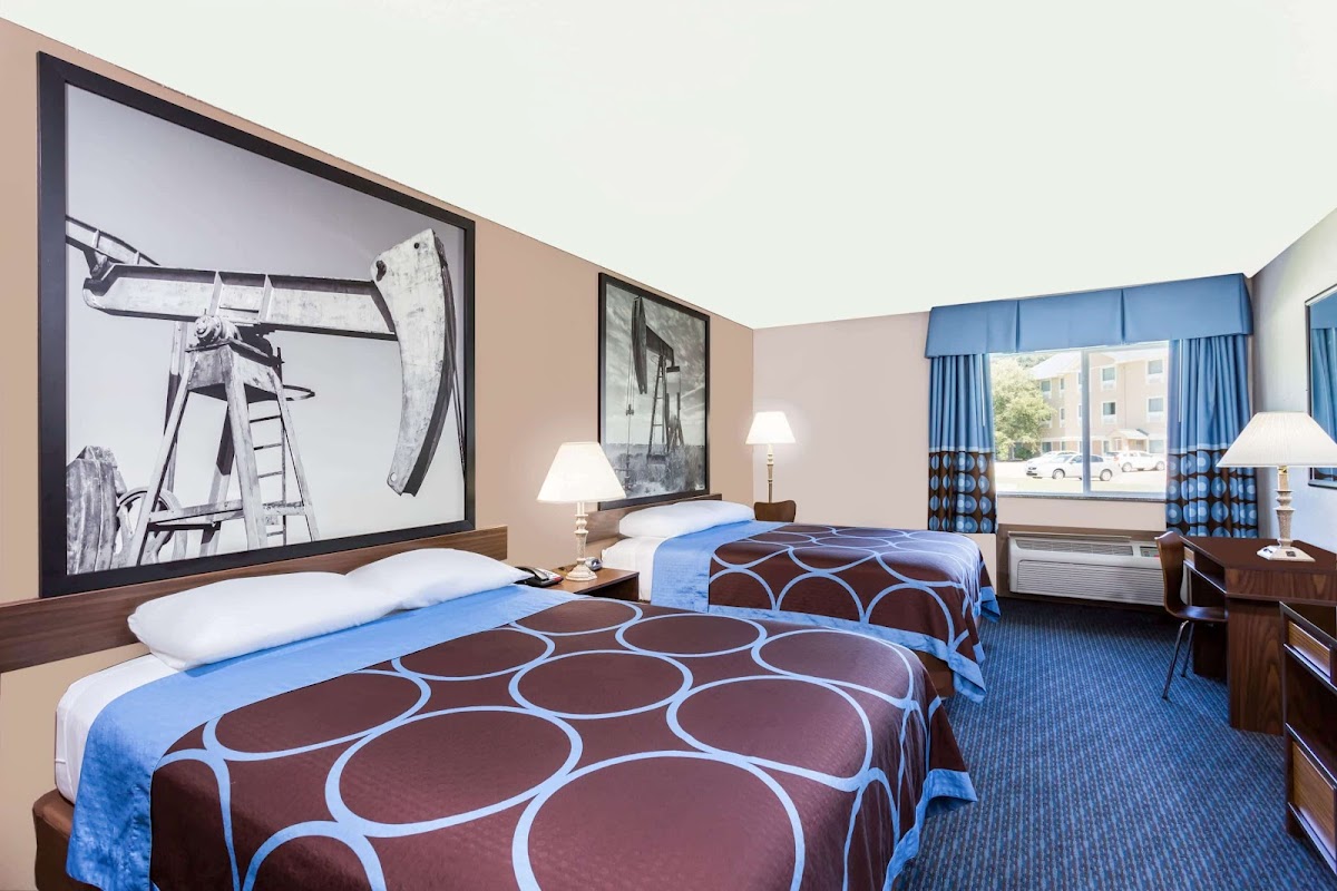 Super 8 by Wyndham El Dorado Hotel 2