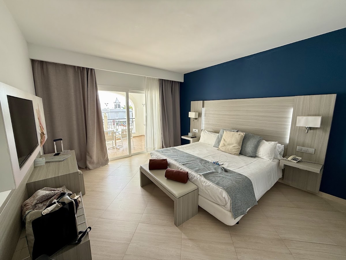 Royal Palm Resort & Spa Hotel 2