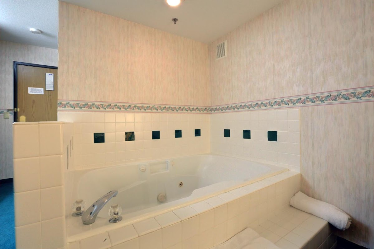 Americas Best Value Inn & Suites Forest Grove Hillsboro