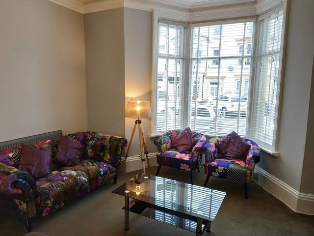 Castleton Hotel