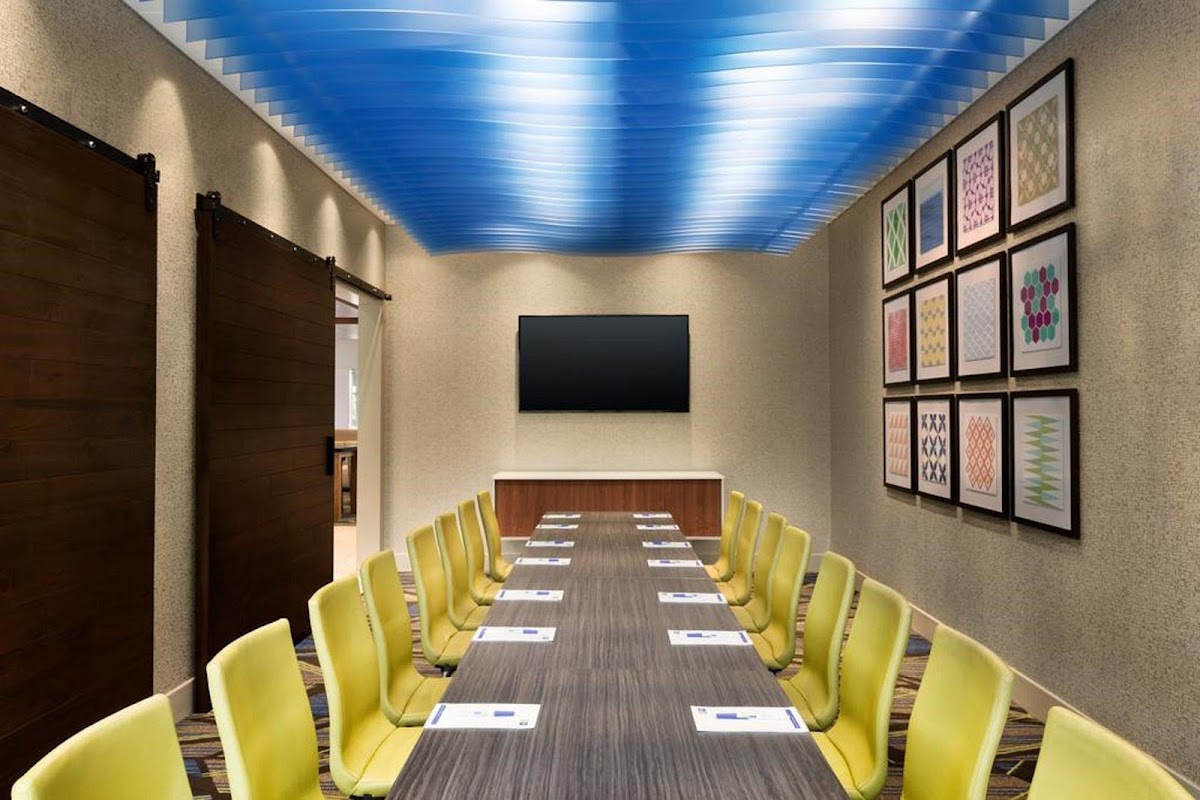Holiday Inn Express Monterrey - Fundidora by IHG Hotel 3