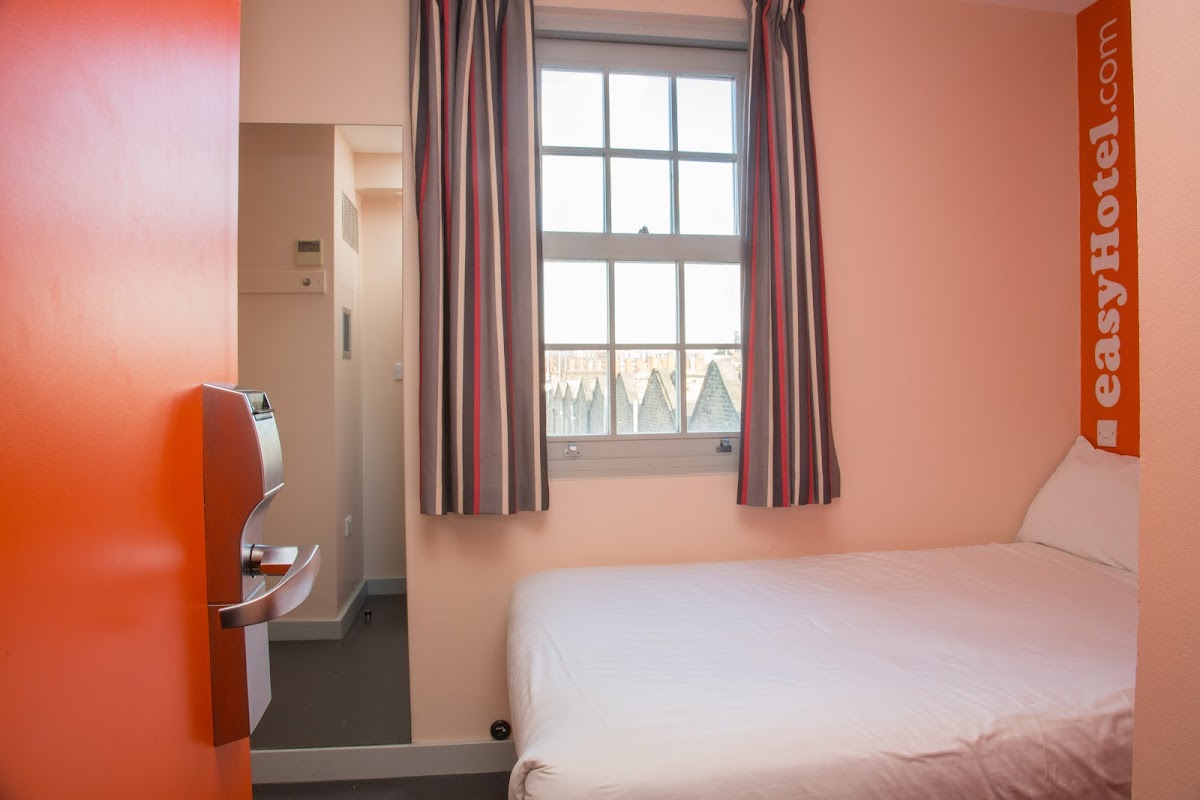 easyHotel London Paddington Hotel 2