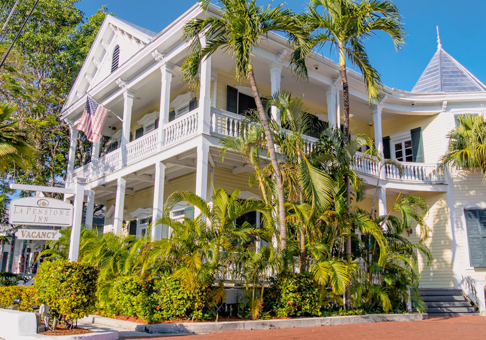 Silver Palms Inn