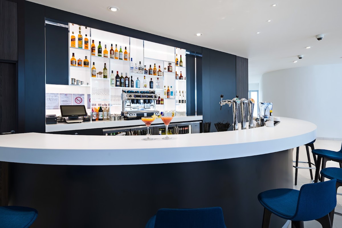 Golden Tulip Marseille Euromed Hotel 3