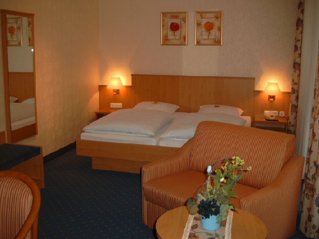 Gasthof Rodachtal & Gästehaus Katharina - Jens Frank Hotel 2