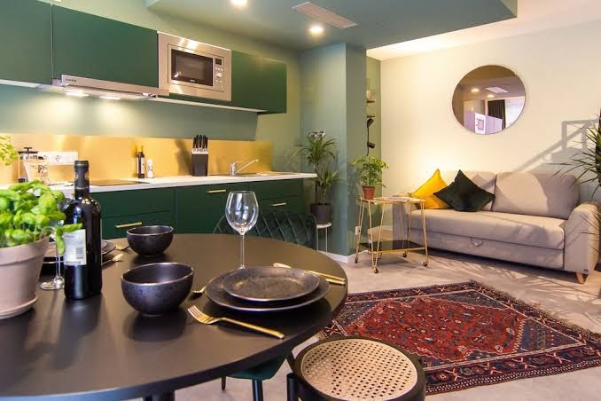 Astoria Apartments