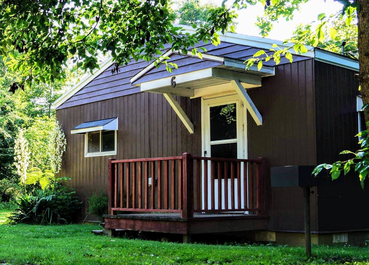 M & M Lodge, LLC Hotel 2
