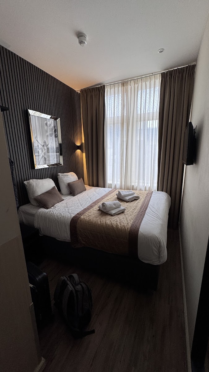 Royal Plaza Hotel Hotel 2