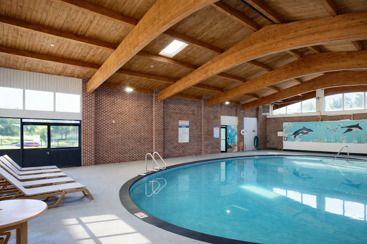Riverview Inn & Suites Hotel 3